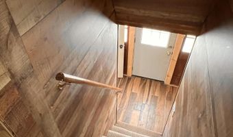 8 Graffam Rd, Baldwin, ME 04091