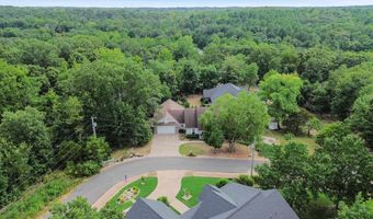 1 Berrydale Ln, Bella Vista, AR 72715