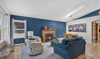 414 Parkside Dr, Ashland, OR 97520