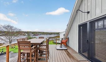 16 Blacks Lndg, Belfast, ME 04915