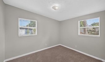 87 SARATOGA Cir S, Atlantic Beach, FL 32233