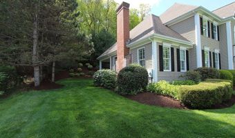 19 Devonshire Ct, Avon, CT 06001