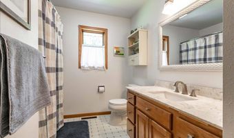 6331 ARBUTUS Dr, Wisconsin Rapids, WI 54494