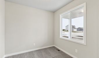 303 29th St SW, Altoona, IA 50009