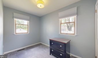 38 WARD Ave, Audubon, NJ 08106