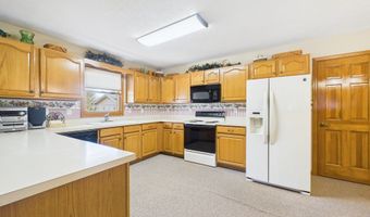 211 Orchard Ln, Alexandria, IN 46001