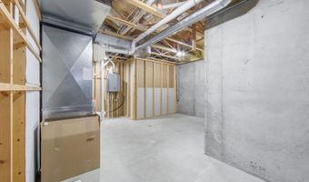 109 S Putter Dr, Andover, KS 67002