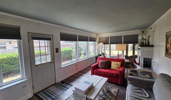 1131 Tracy Pl, Carlsbad, NM 88220