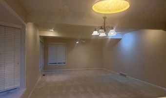 631 South St, Akron, IA 51001