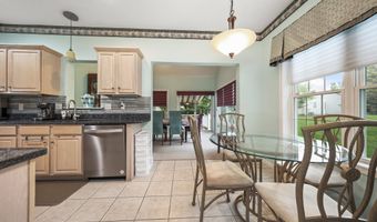 136 Thistle Pond Dr 136, Bloomfield, CT 06002