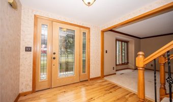 190 Wyeth Dr, Amherst, NY 14068