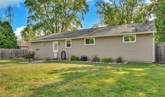140 Haussauer Rd, Amherst, NY 14068
