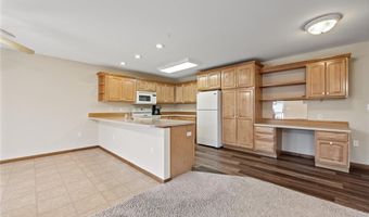 835 E Liberty St, Anamosa, IA 52205