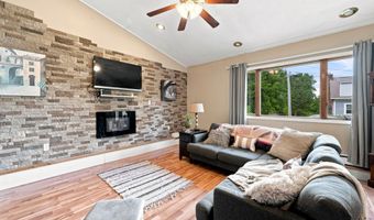 41 Taillon St, Bristol, CT 06010