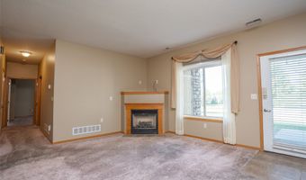 548 Kelsey Ln, Altoona, IA 50009