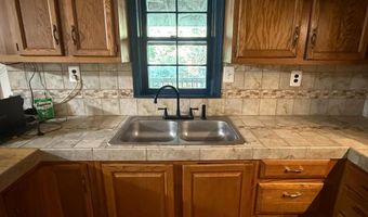 2083 OLD SAWMILL Ln, Amissville, VA 20106