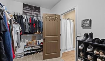 419 Highland Pointe Dr, Alto, GA 30510