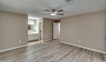 107 Woodgate Dr, Brandon, MS 39042