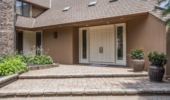 99 Holly Ln, Bayville, NJ 08721