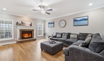 265 Glen Wilkie Trl, Ball Ground, GA 30107
