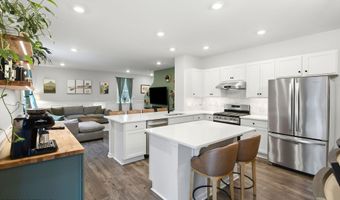 102 Windjammer Dr, Barnegat, NJ 08005