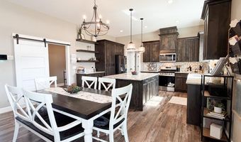 6560 E Crown Cres, Ammon, ID 83406