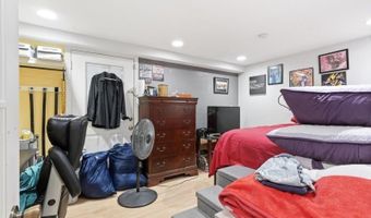 199 Avenue A, Bayonne, NJ 07002