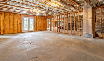 21030 Skyward Dr, Abingdon, VA 24211
