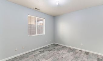 6847 Calle Cielo Ave SW, Albuquerque, NM 87121