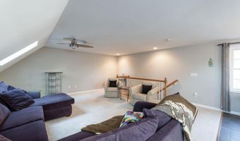 27 Arabian Way, Chester, NH 03036