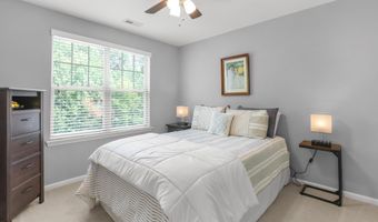 109 Haybarn Ct, Apex, NC 27502