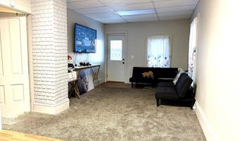 211 SW 7TH Ave, Aberdeen, SD 57401