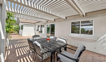 6701 E Leafwood Dr, Anaheim, CA 92807