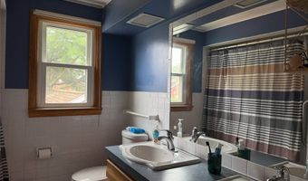 1810 Parkway Blvd, Alliance, OH 44601