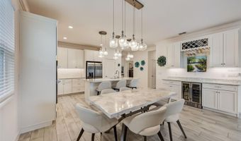 5413 WISHING ARCH Dr, Apollo Beach, FL 33572