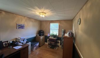 37 Pine Island Ave, Berlin, NH 03570