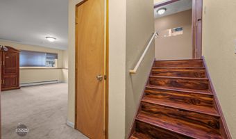 890 Lancaster Dr, Anchorage, AK 99503