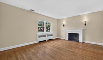 3200 2ND St S, Arlington, VA 22204