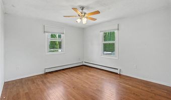 118 Duchess Rd, Cumberland, RI 02864