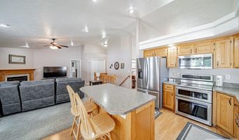 1459 S Windsor Dr, Ammon, ID 83406