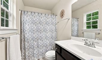 104 Pleasant Grove Ct, Aylett, VA 23009