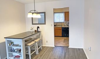 48 Sutton Pl 48, Bloomfield, CT 06002