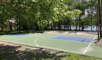 236 Elk Dr, Blakeslee, PA 18610