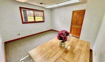 1045 Broadway, Bangor, ME 04401