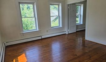 16 School St, Brattleboro, VT 05301