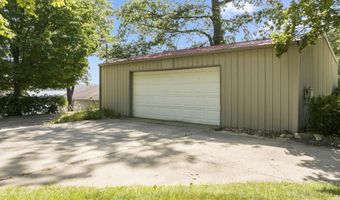 2405 W Sycamore Beach Rd, Angola, IN 46703