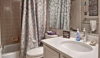 11 Tory Ct, Bedminster, NJ 07921