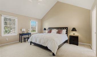 5010 Northfield Dr, Adams Twp., PA 15044