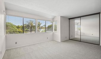 4015 Canario St D, Carlsbad, CA 92008