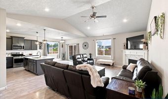 3051 NE Mosey Ave, Albany, OR 97321